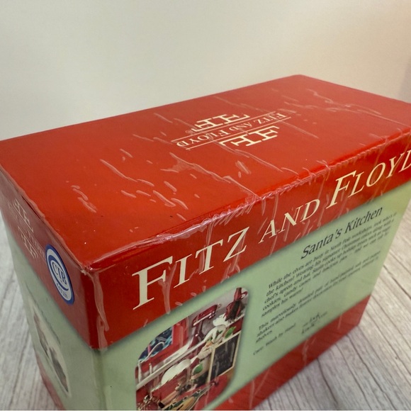 2005 Fitz And Floyd SANTA’S KITCHEN Ceramic Salt & Pepper Shakers NOT USED - Picture 15 of 15